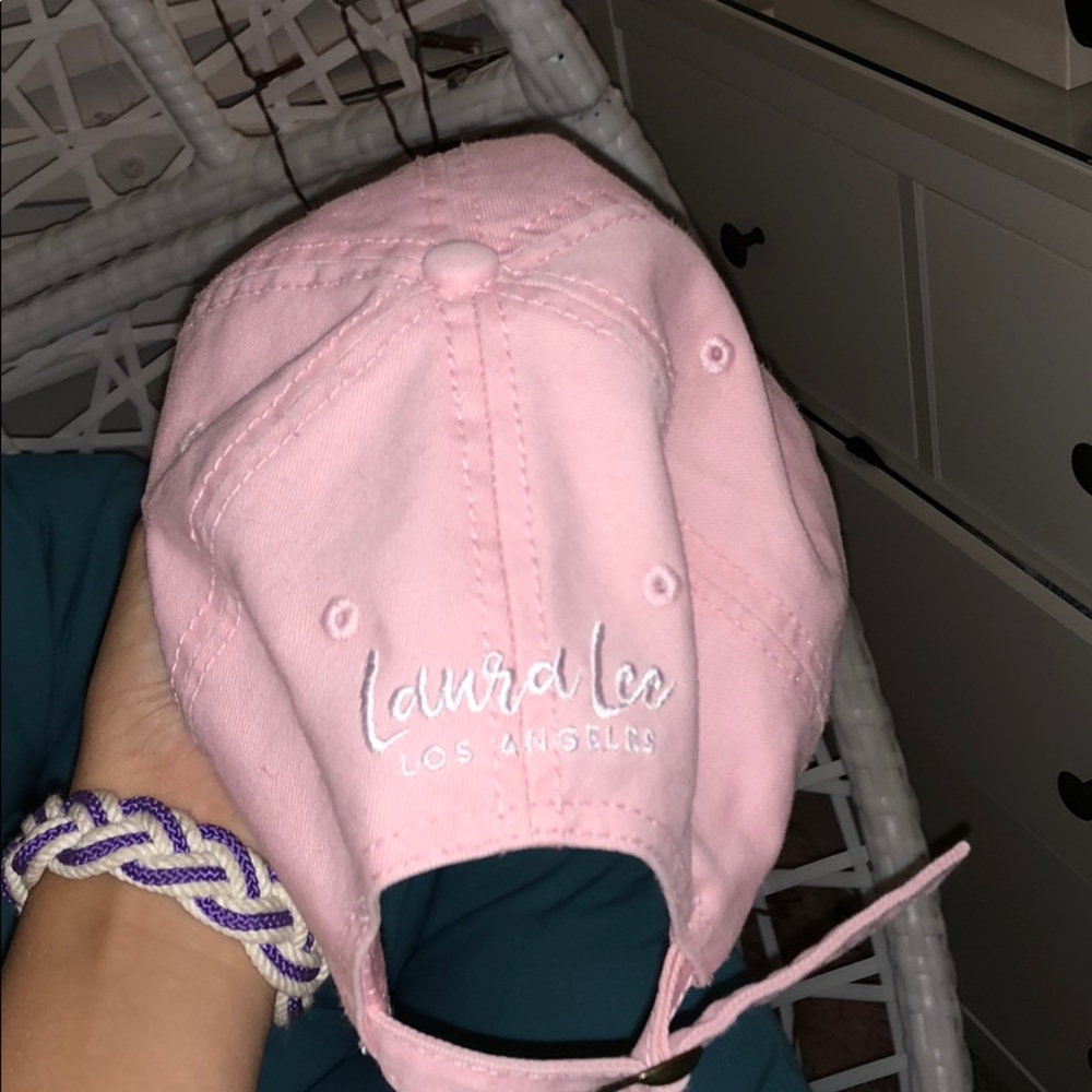 Laura Lee Los Angeles hat
